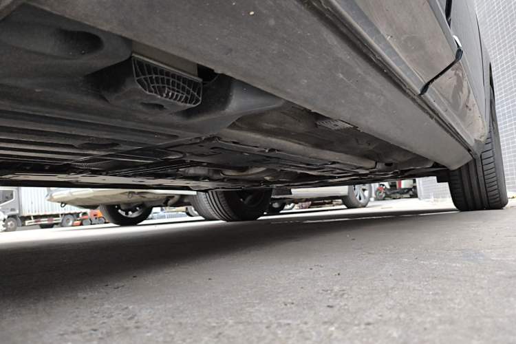 Used Volvo XC60 2024 B5 4x4 Smart Luxury Edition Chassis Rear Right