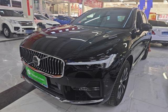 Used Volvo XC60 2024 B5 4x4 Smart Luxury Edition