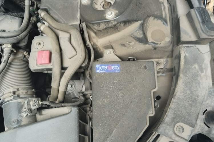 Used Volvo XC60 2024 B5 4x4 Smart Luxury Edition Engine Bay Left