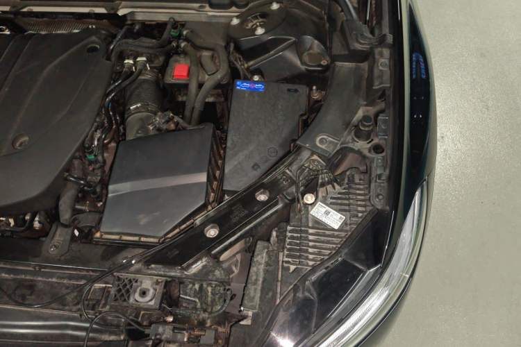 Used Volvo XC60 2024 B5 4x4 Smart Luxury Edition Engine Bay Left