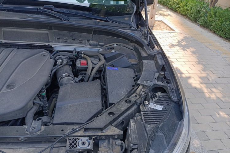 Used Volvo XC60 2024 B5 4x4 Smart Luxury Edition Engine Bay Left