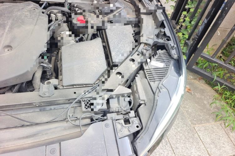 Used Volvo XC60 2024 B5 4x4 Smart Luxury Edition Engine Bay Left