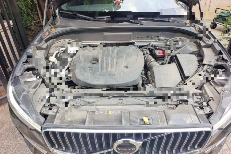Used Volvo XC60 2024 B5 4x4 Smart Luxury Edition Engine Bay