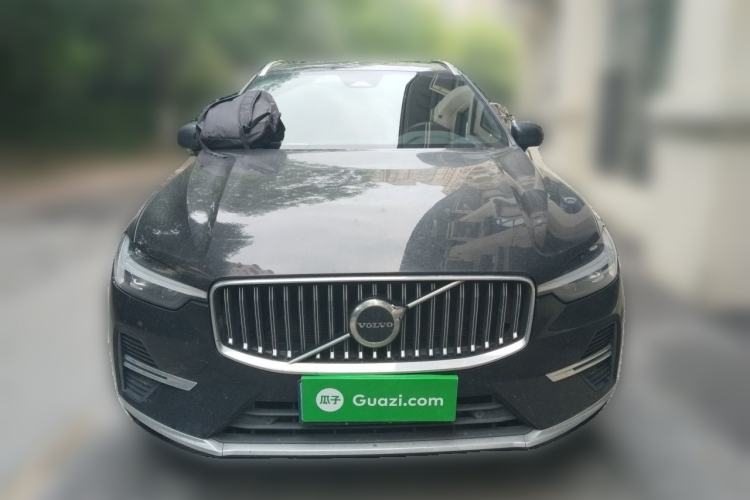 Used Volvo XC60 2024 B5 4x4 Smart Luxury Edition Front