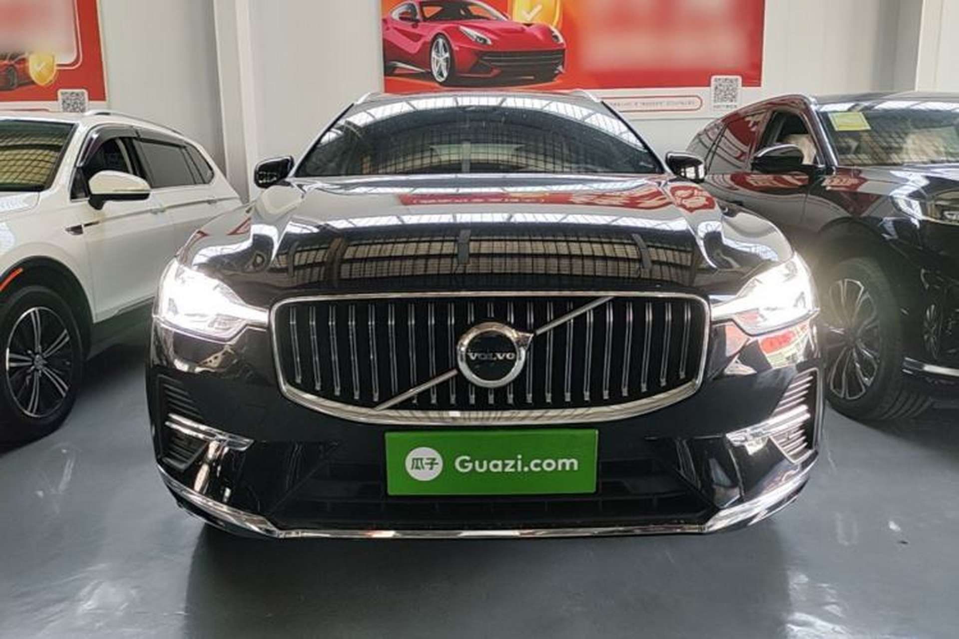 Used Volvo XC60 2024 B5 4x4 Smart Luxury Edition Front