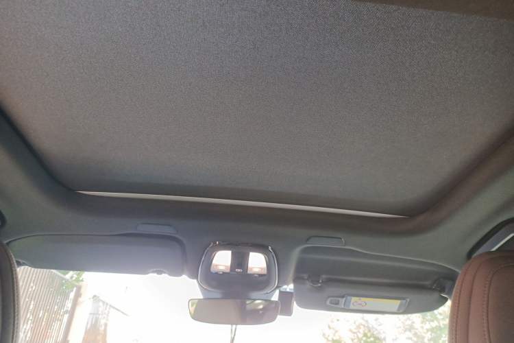 Used Volvo XC60 2024 B5 4x4 Smart Luxury Edition Headliner