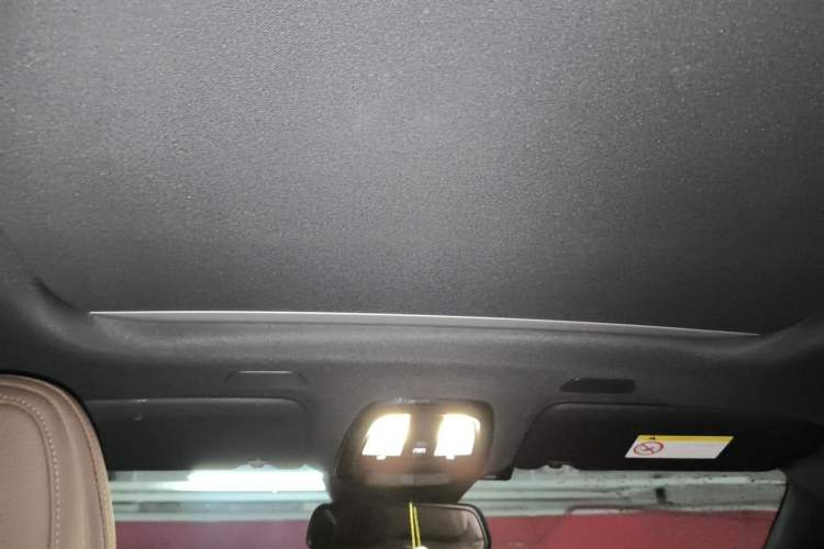 Used Volvo XC60 2024 B5 4x4 Smart Luxury Edition Headliner
