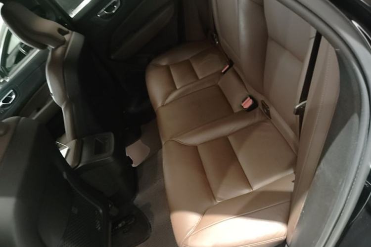 Used Volvo XC60 2024 B5 4x4 Smart Luxury Edition Left Rear Seat