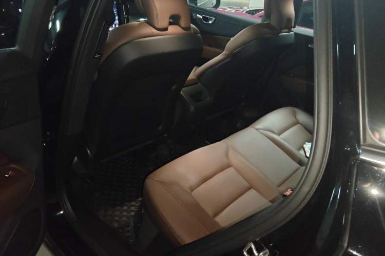 Used Volvo XC60 2024 B5 4x4 Smart Luxury Edition Left Rear Seat