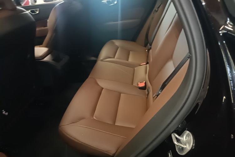 Used Volvo XC60 2024 B5 4x4 Smart Luxury Edition Left Rear Seat