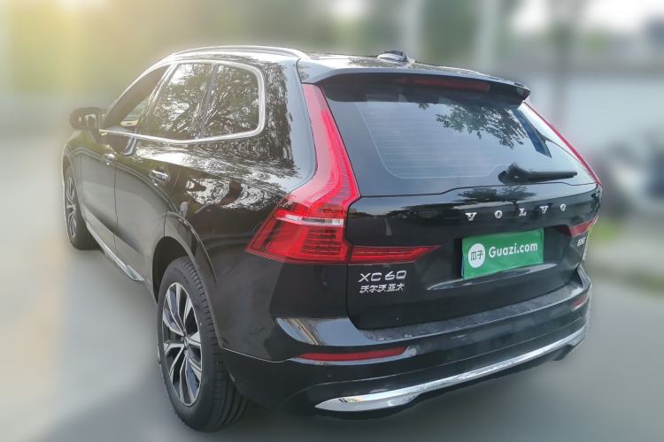 Used Volvo XC60 2024 B5 4x4 Smart Luxury Edition Rear Left 45 Deg