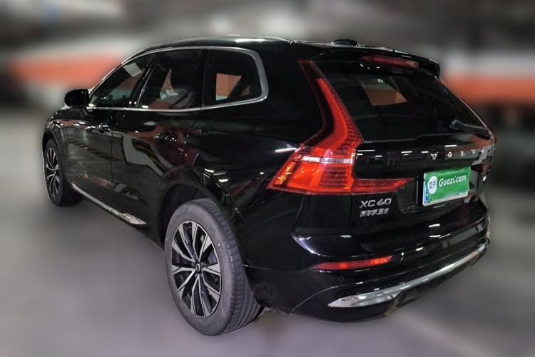 Used Volvo XC60 2024 B5 4x4 Smart Luxury Edition Rear Left 45 Deg