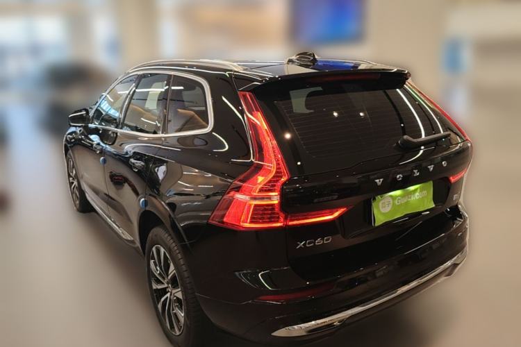 Used Volvo XC60 2024 B5 4x4 Smart Luxury Edition Rear Left 45 Deg