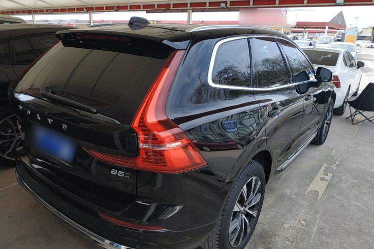 Used Volvo XC60 2024 B5 4x4 Smart Luxury Edition Rear Right 45 Deg