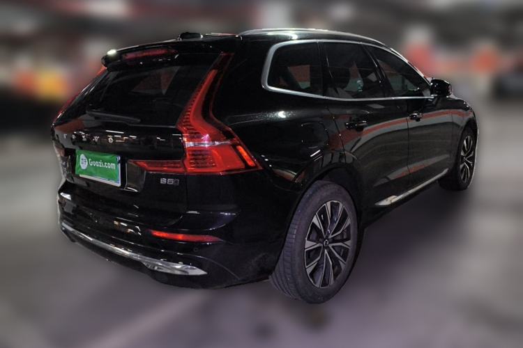 Used Volvo XC60 2024 B5 4x4 Smart Luxury Edition Rear Right 45 Deg