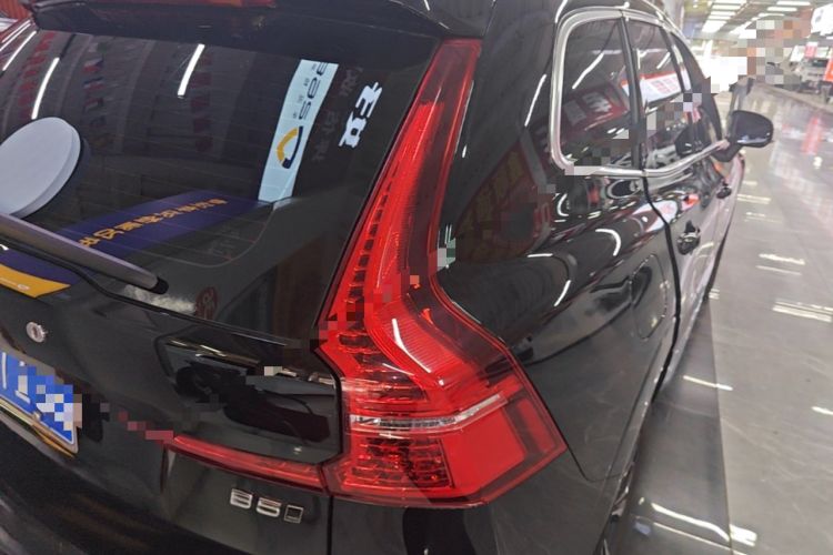 Used Volvo XC60 2024 B5 4x4 Smart Luxury Edition Right Rear Taillight