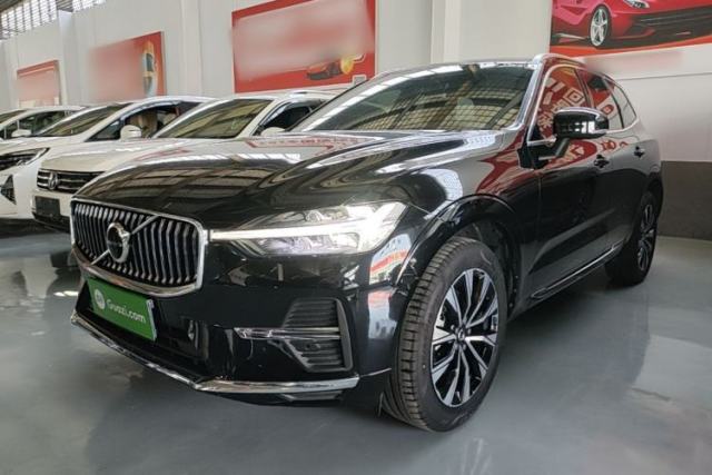 Used Volvo XC60 2024 B5 4x4 Smart Luxury Edition