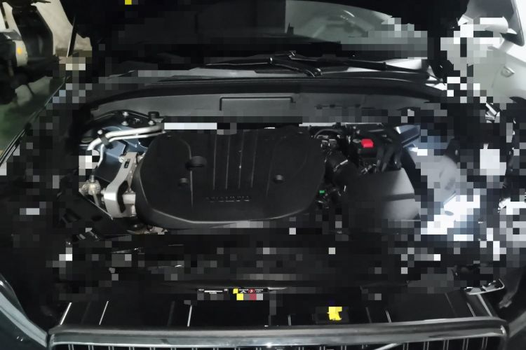 Used Volvo XC60 2024 B5 4x4 Smart Luxury Edition Engine Bay