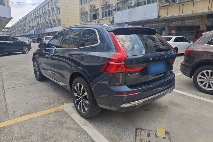 Used Volvo XC60 2024 B5 4x4 Smart Luxury Edition Exterior 7