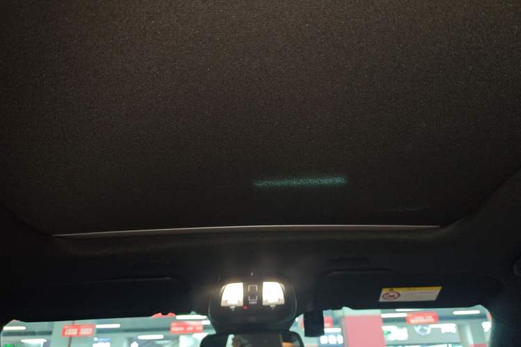 Used Volvo XC60 2024 B5 4x4 Smart Luxury Edition Headliner
