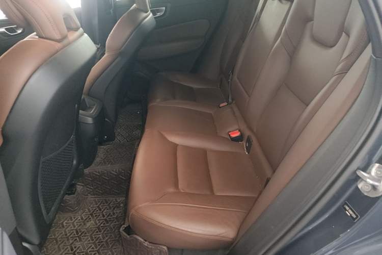 Used Volvo XC60 2024 B5 4x4 Smart Luxury Edition Left Rear Seat