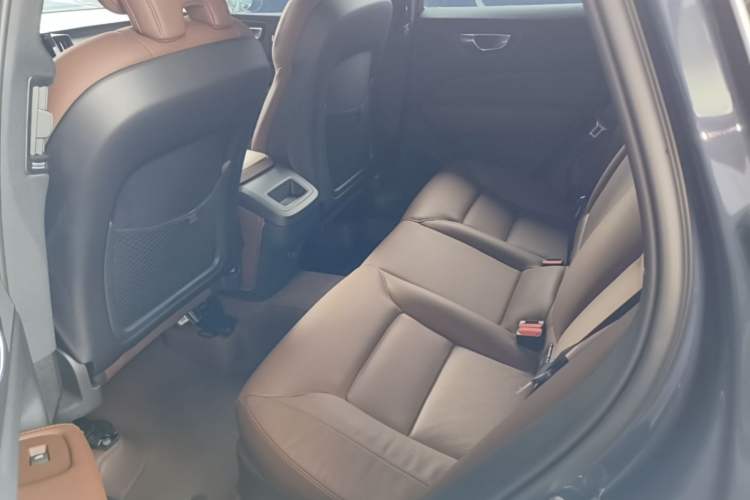 Used Volvo XC60 2024 B5 4x4 Smart Luxury Edition Left Rear Seat