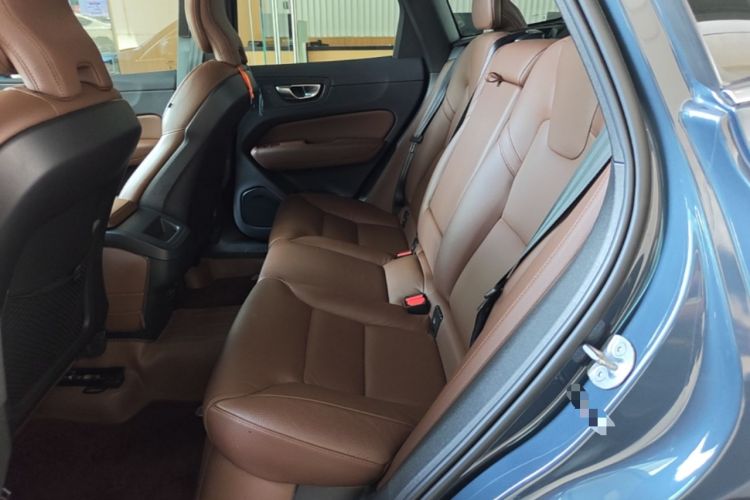 Used Volvo XC60 2024 B5 4x4 Smart Luxury Edition Left Rear Seat