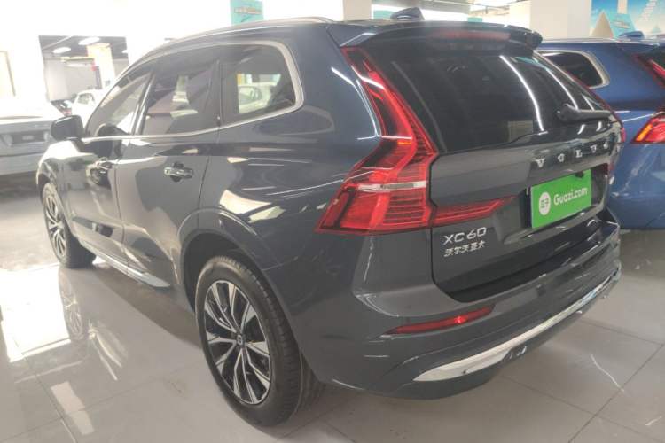 Used Volvo XC60 2024 B5 4x4 Smart Luxury Edition Rear Left 45 Deg