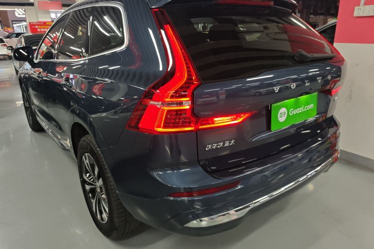 Used Volvo XC60 2024 B5 4x4 Smart Luxury Edition Rear Left 45 Deg