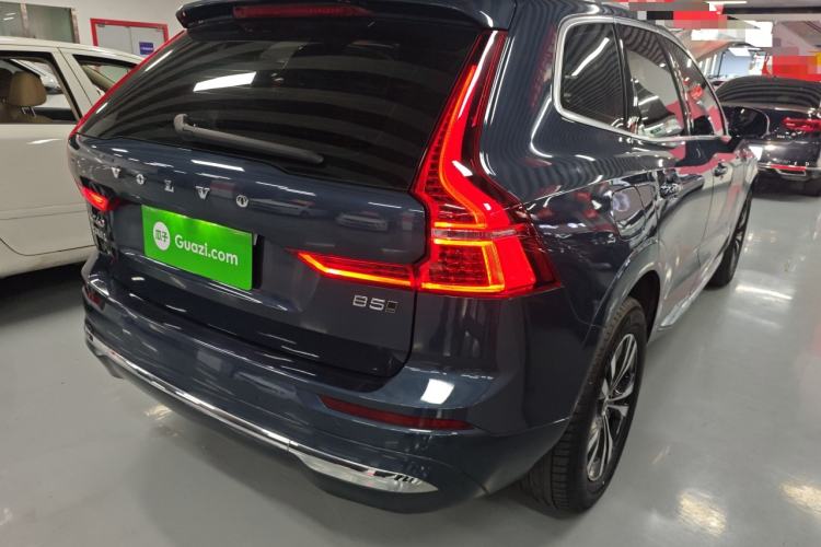 Used Volvo XC60 2024 B5 4x4 Smart Luxury Edition Rear Right 45 Deg