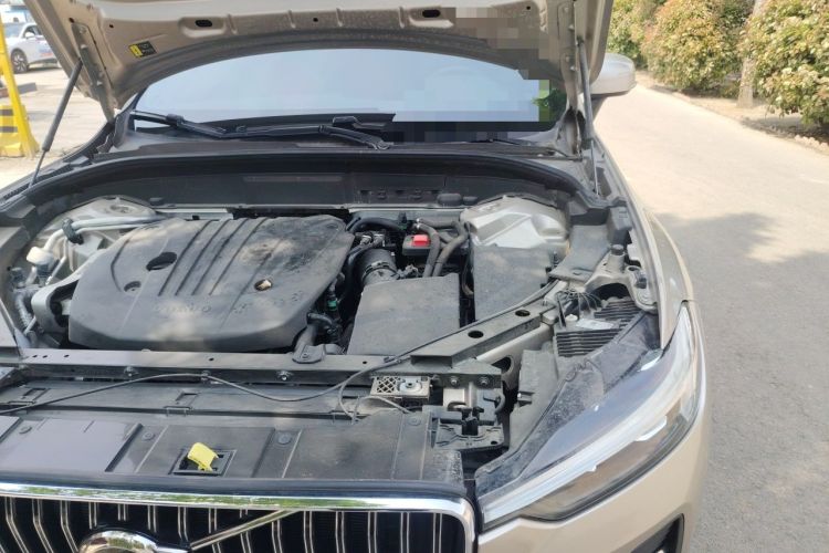 Used Volvo XC60 2024 B5 4x4 Smart Luxury Edition Engine Bay Left