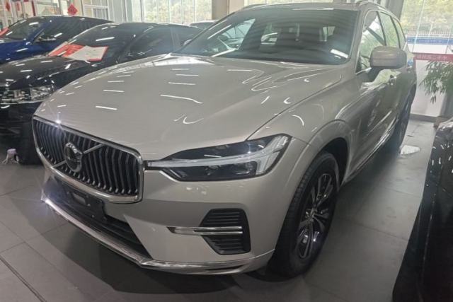 Used Volvo XC60 2024 B5 4x4 Smart Luxury Edition