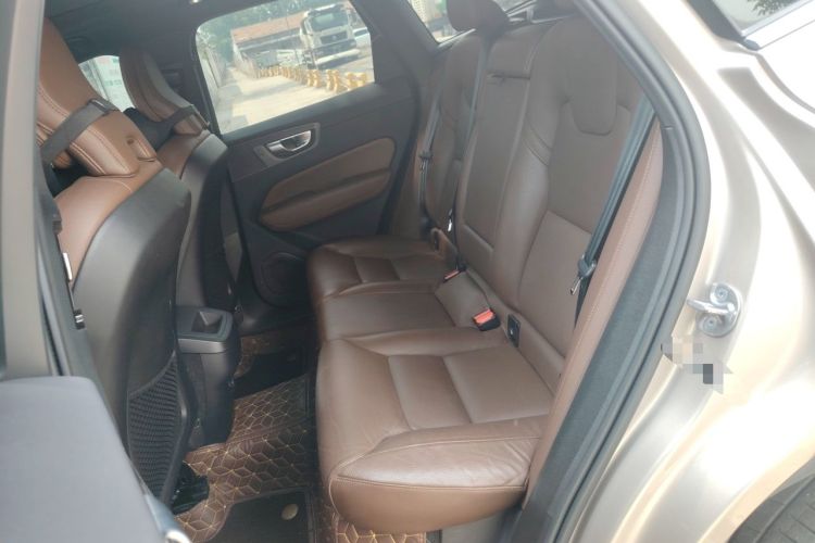 Used Volvo XC60 2024 B5 4x4 Smart Luxury Edition Left Rear Seat