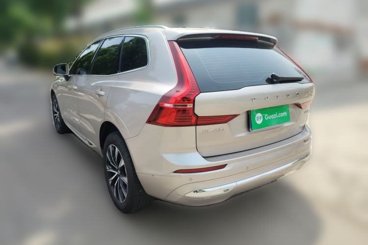 Used Volvo XC60 2024 B5 4x4 Smart Luxury Edition Rear Left 45 Deg
