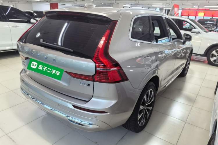 Used Volvo XC60 2024 B5 4x4 Smart Luxury Edition Rear Right 45 Deg