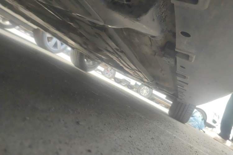 Used Volvo XC60 2024 B5 4x4 Smart Luxury Edition Chassis Rear Right
