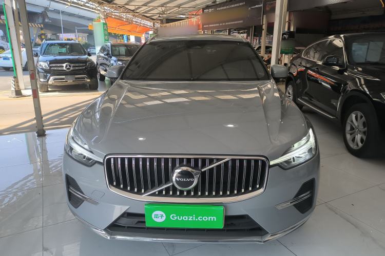 Used Volvo XC60 2024 B5 4x4 Smart Luxury Edition Exterior 1