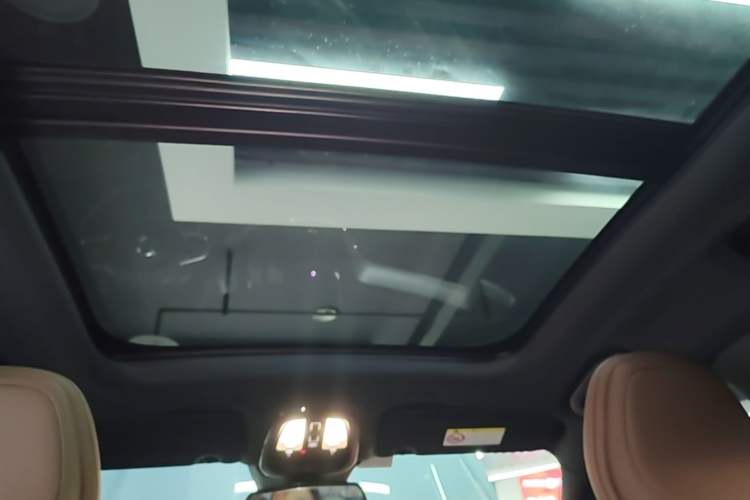 Used Volvo XC60 2024 B5 4x4 Smart Luxury Edition Headliner