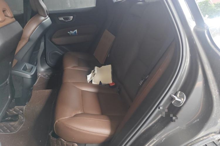 Used Volvo XC60 2024 B5 4x4 Smart Luxury Edition Left Rear Seat