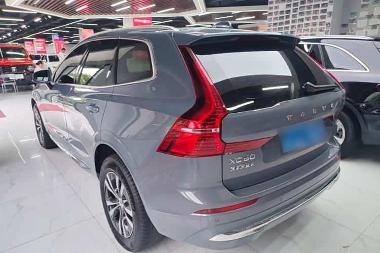 Used Volvo XC60 2024 B5 4x4 Smart Luxury Edition Rear Left 45 Deg