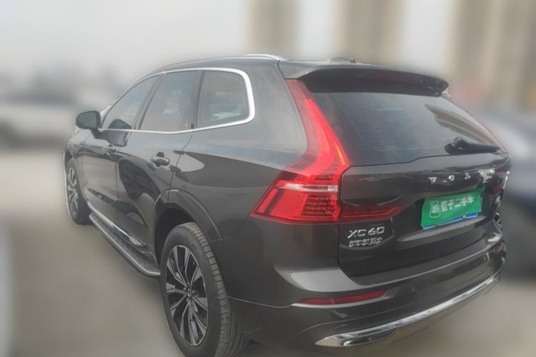 Used Volvo XC60 2024 B5 4x4 Smart Luxury Edition Rear Left 45 Deg