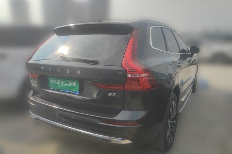 Used Volvo XC60 2024 B5 4x4 Smart Luxury Edition Rear Right 45 Deg