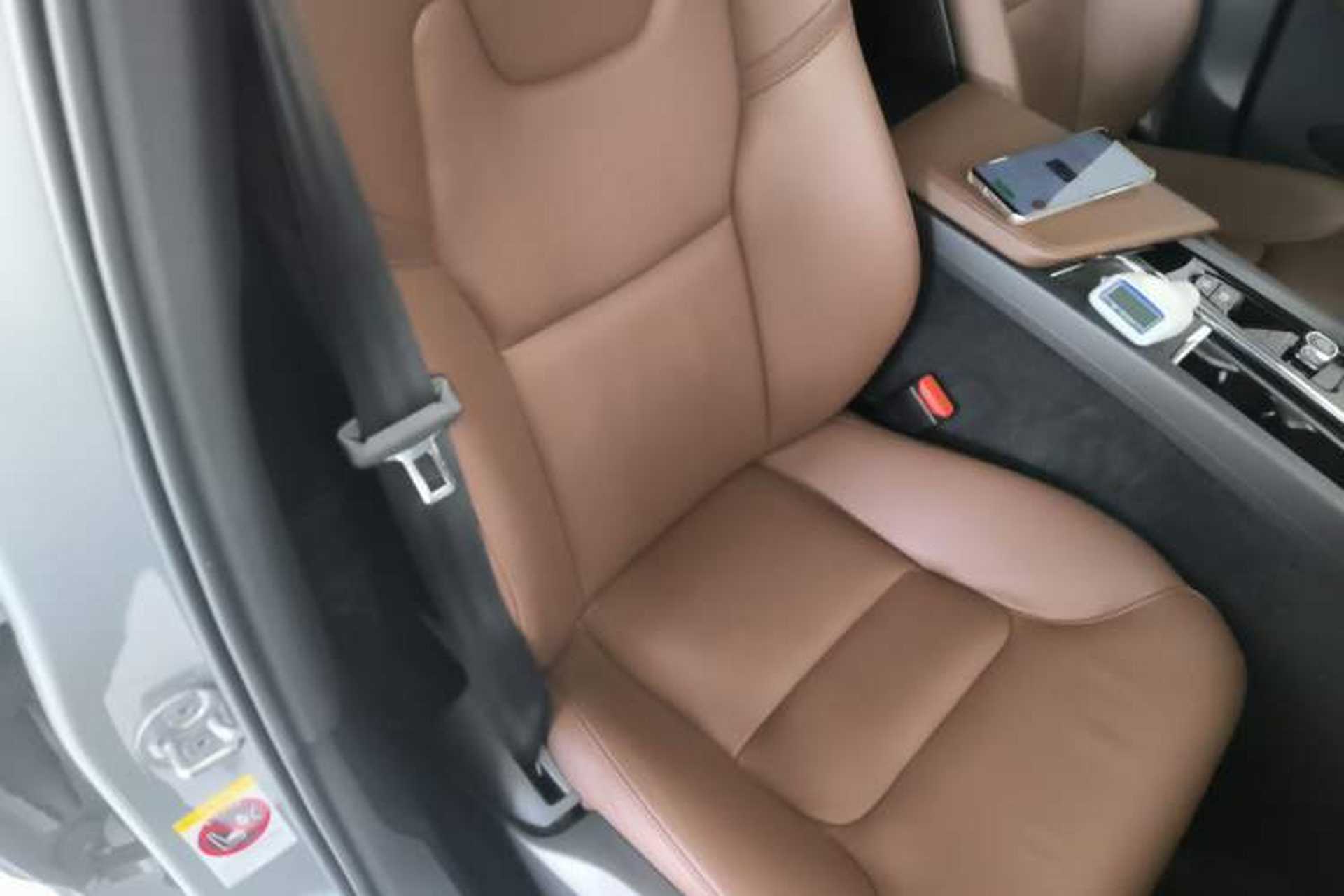 Used Volvo XC60 2024 B5 4x4 Smart Luxury Edition Right Front Seat