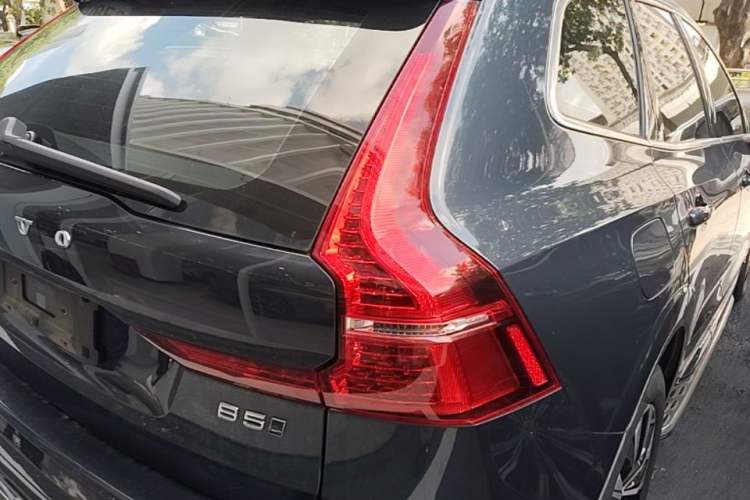 Used Volvo XC60 2024 B5 4x4 Smart Luxury Edition Right Rear Taillight