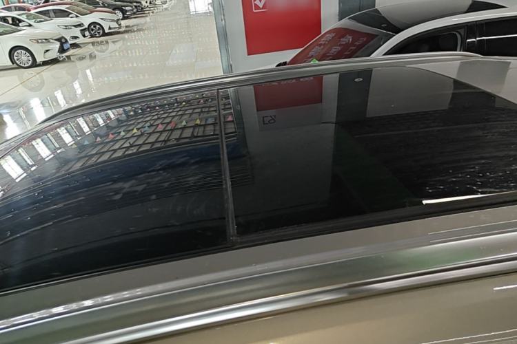 Used Volvo XC60 2024 B5 4x4 Smart Luxury Edition Roof