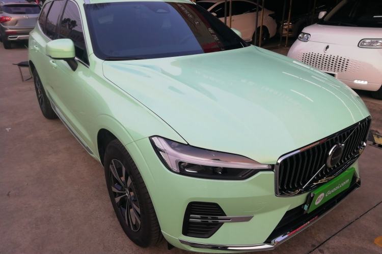 Used Volvo XC60 2024 B5 4x4 Smart Luxury Edition Exterior 1