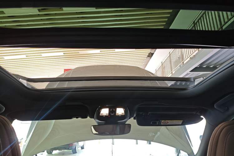 Used Volvo XC60 2024 B5 4x4 Smart Luxury Edition Headliner