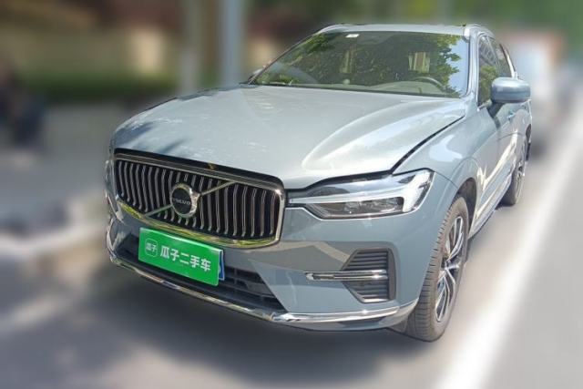 Used Volvo XC60 2024 B5 4x4 Smart Luxury Edition
