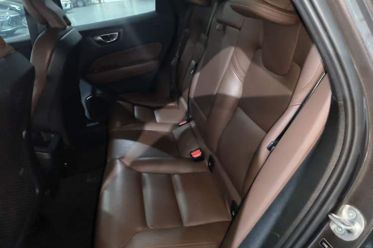 Used Volvo XC60 2024 B5 4x4 Smart Luxury Edition Left Rear Seat