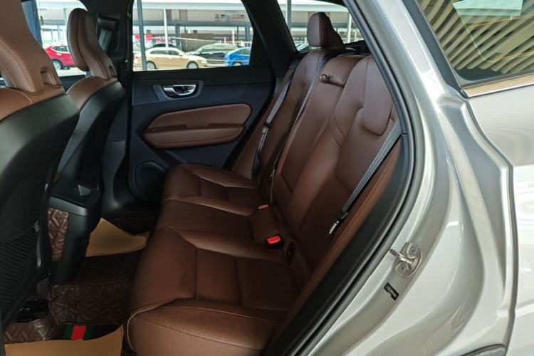 Used Volvo XC60 2024 B5 4x4 Smart Luxury Edition Left Rear Seat